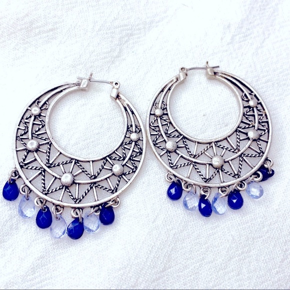 ❣️$25/3❣️ Exotic Sliver Plated Blue Resin Beads Hoop Earrings - Picture 4 of 8